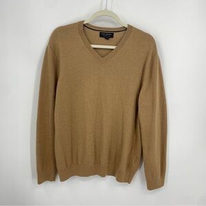 BANANA REPUBLIC Sweater Mens Large Tan Merino Wool V Neck Classic Pullover